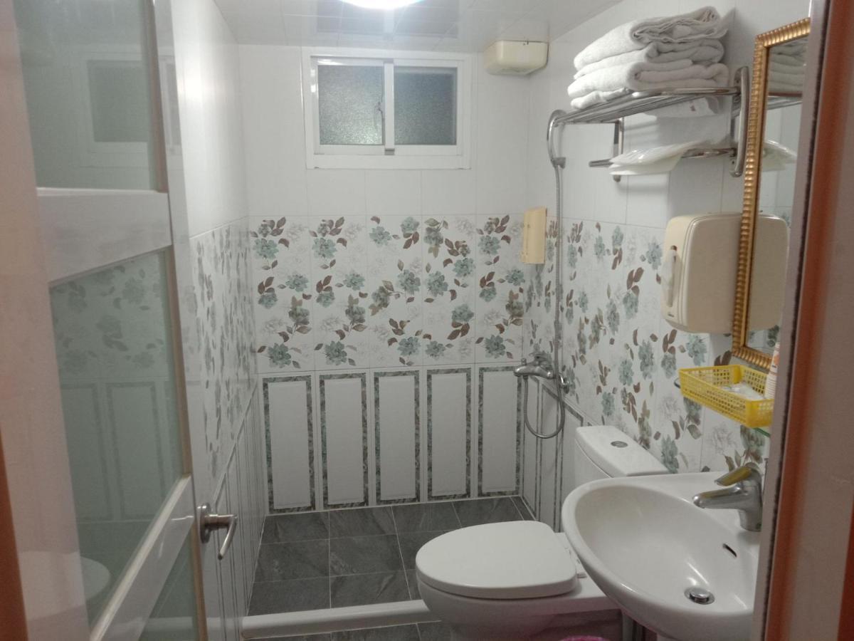Blue Sand Homestay Xiaoliuqiu Bagian luar foto